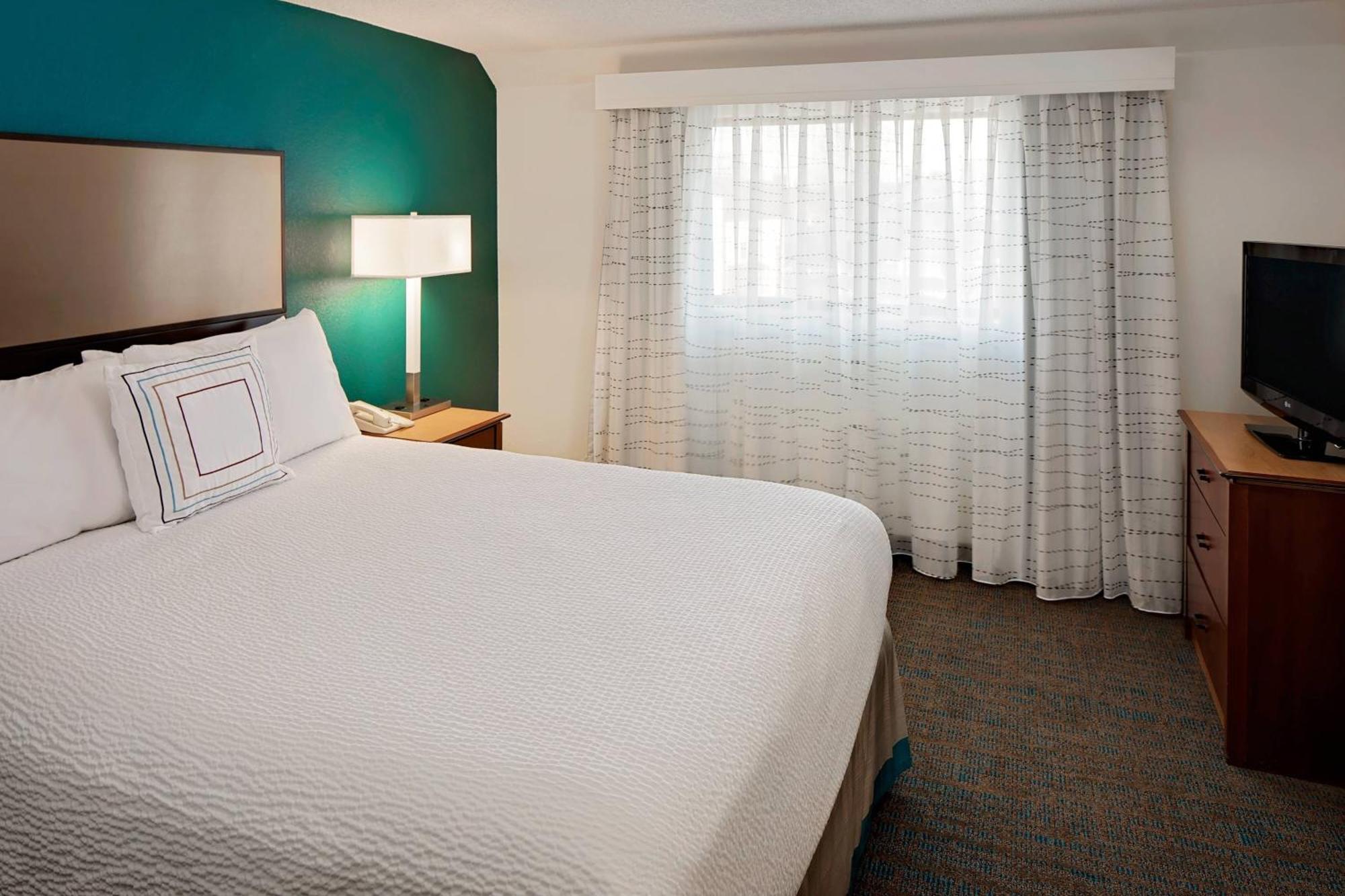Residence Inn Richmond West End Dumbarton Exterior photo